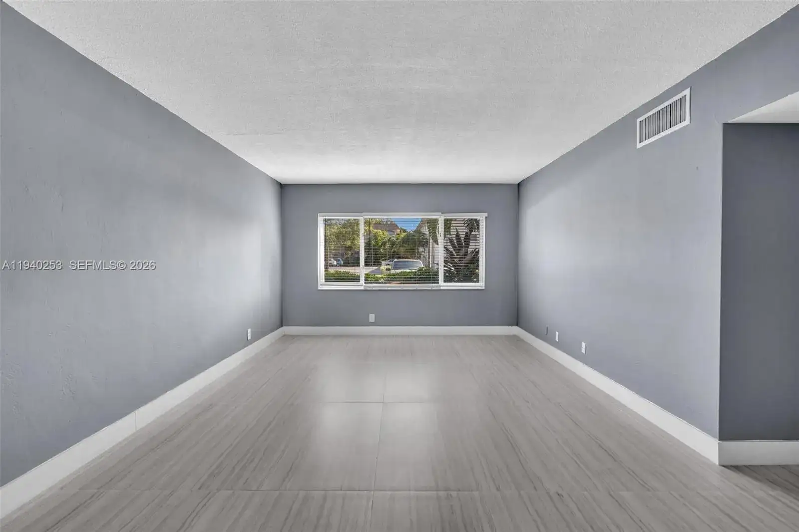 101 SE 6th Ave # 1, Pompano Beach FL 33060 photo 4