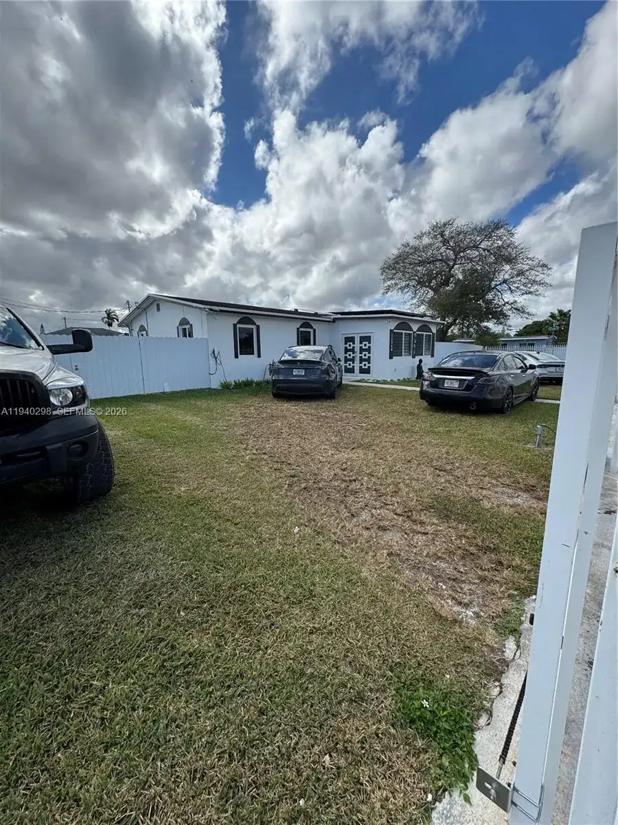 14540 SW 291st St, Homestead FL 33033 photo 2