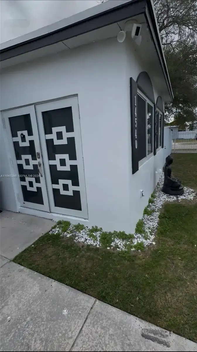 14540 SW 291st St, Homestead FL 33033 photo 3