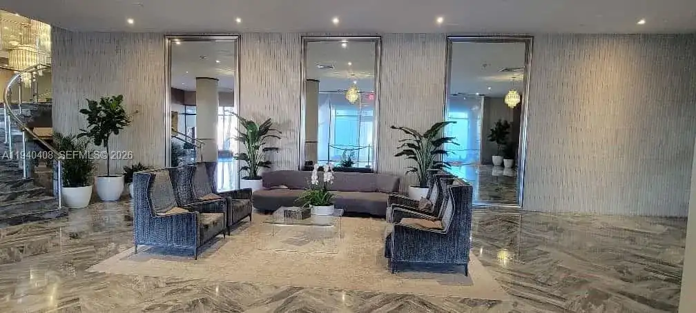 5401 Collins Ave # 214, Miami Beach FL 33140 photo 4