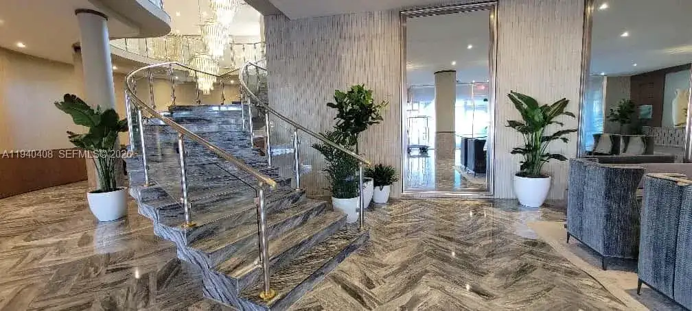 5401 Collins Ave # 214, Miami Beach FL 33140 photo 5