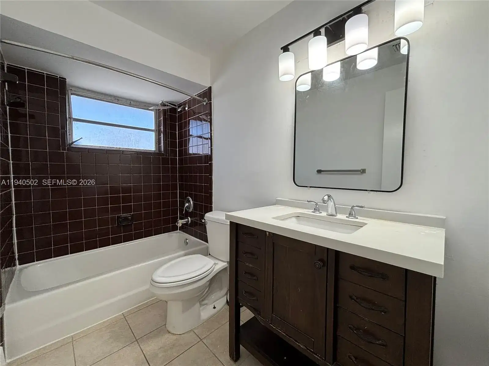 5904 SW 27th St, West Park FL 33023 photo 5