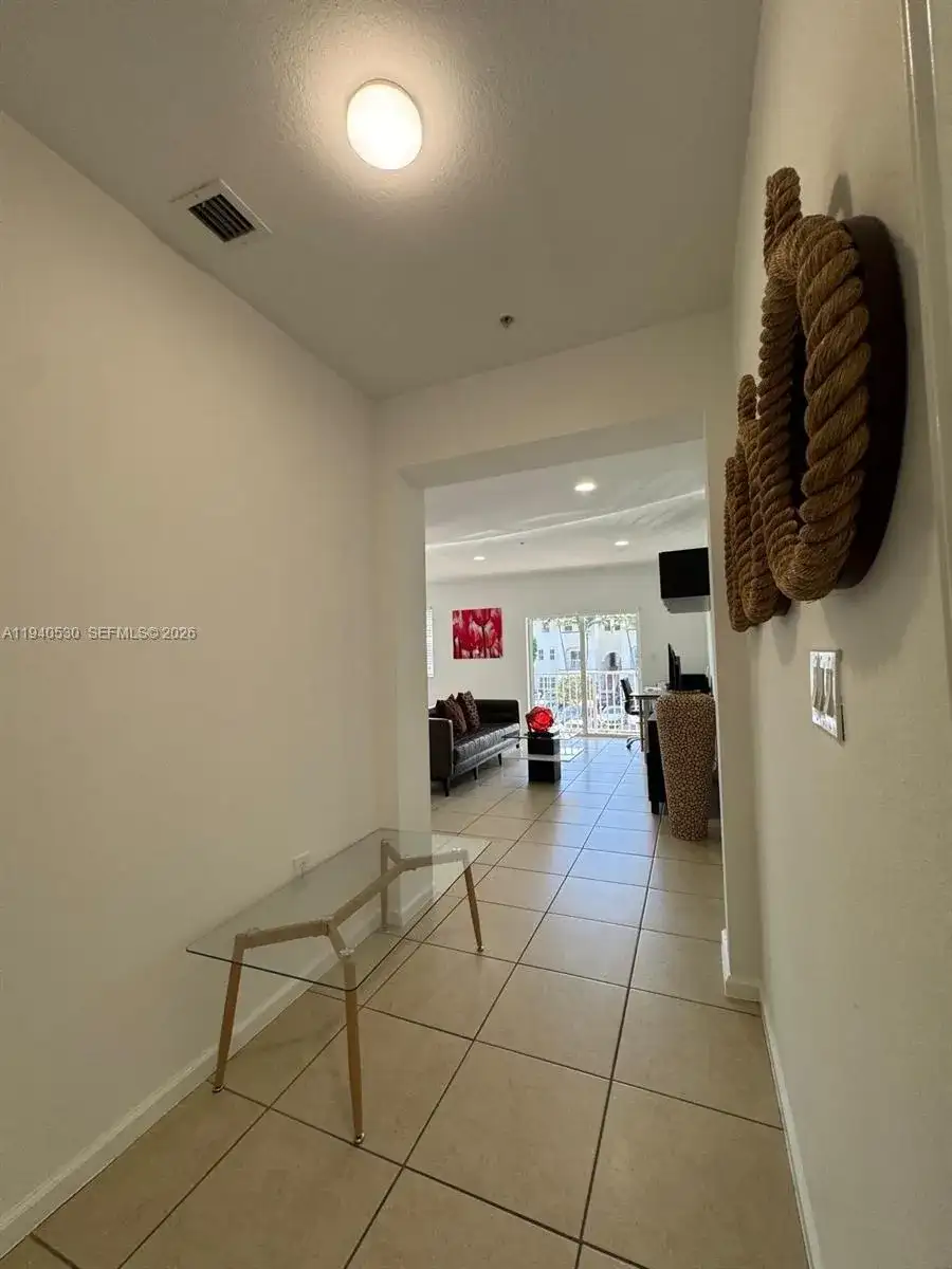 8800 NW 97th Ave # 211, Doral FL 33178 photo 2