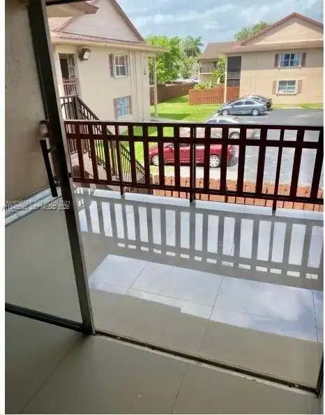 11263 SW 88th St # 212H, Miami FL 33176 photo 4