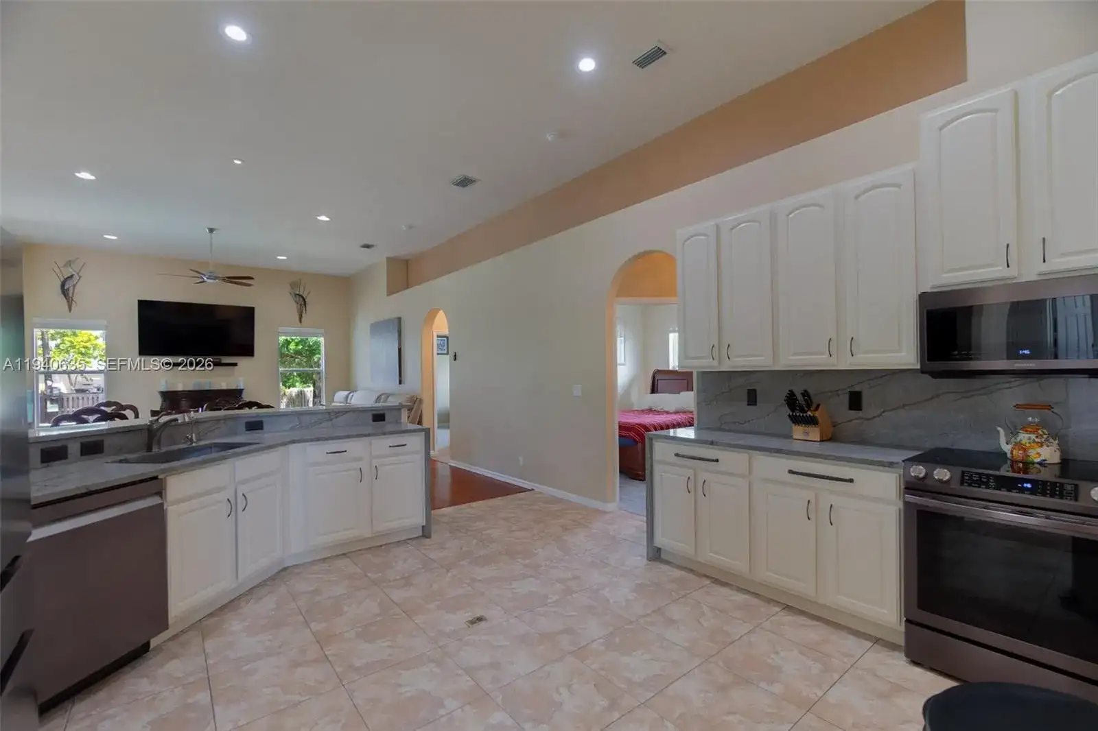 18021 N 49th St N, Loxahatchee FL 33470 photo 4