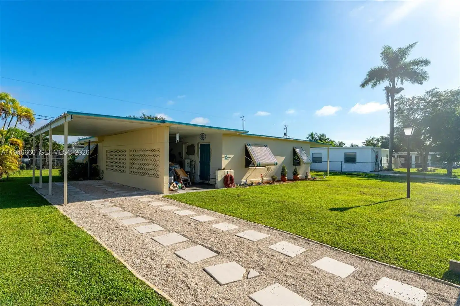 15445 Garfield Dr, Homestead FL 33033 photo 3