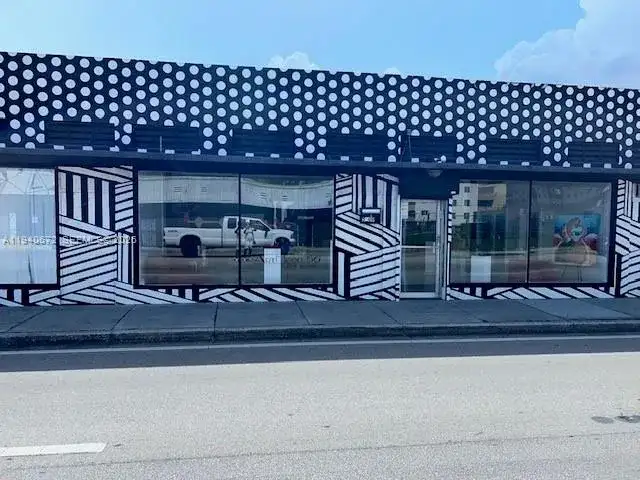 5600 NW 7 Ave, Miami FL 33127 photo 2
