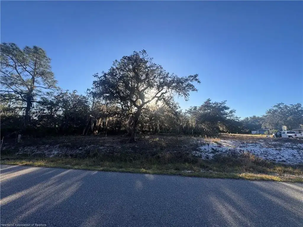 5800 Redwood Ter, Sebring FL 33876 photo 3