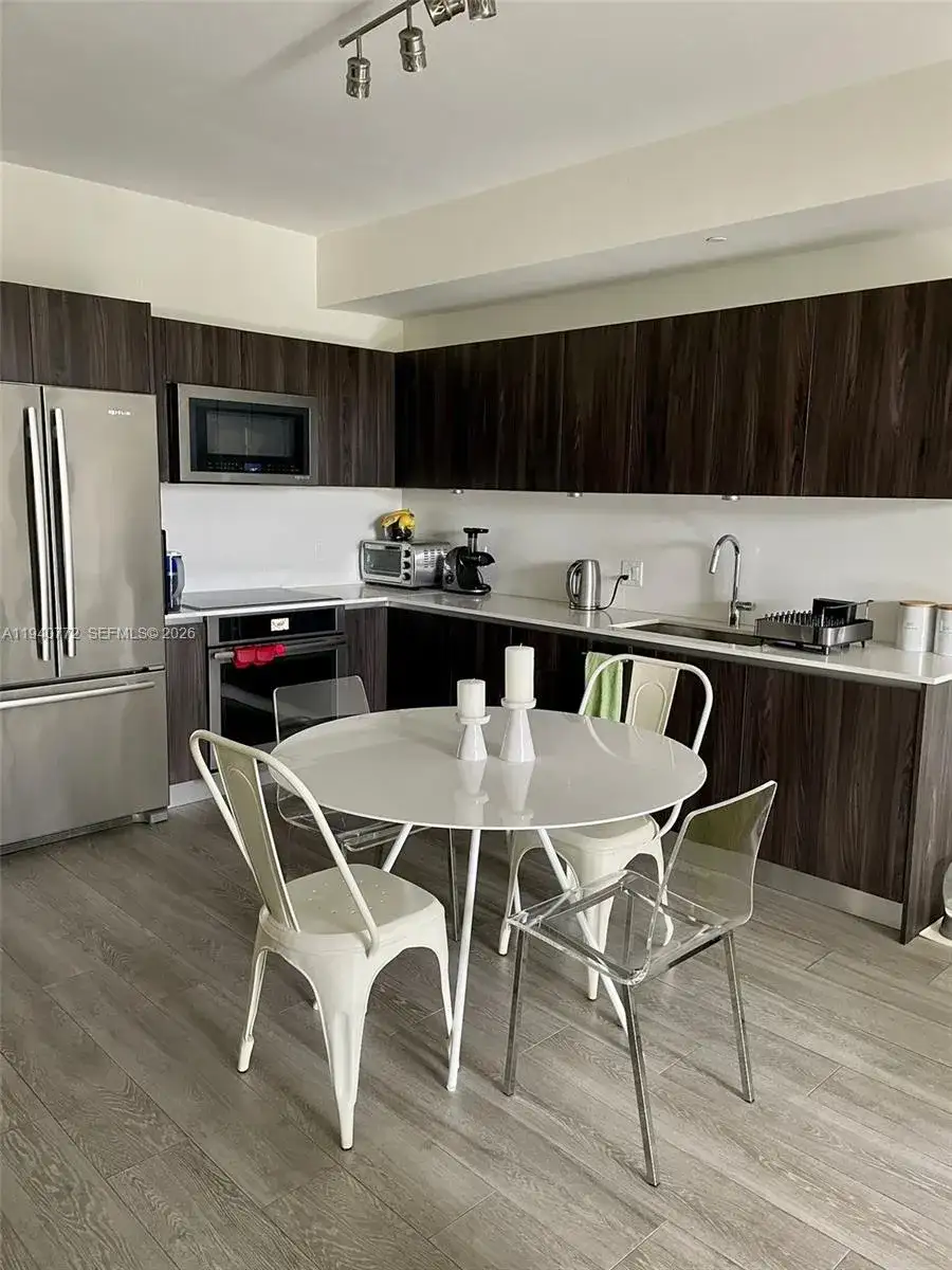 2960 NE 207th St # 714, Aventura FL 33180 photo 2