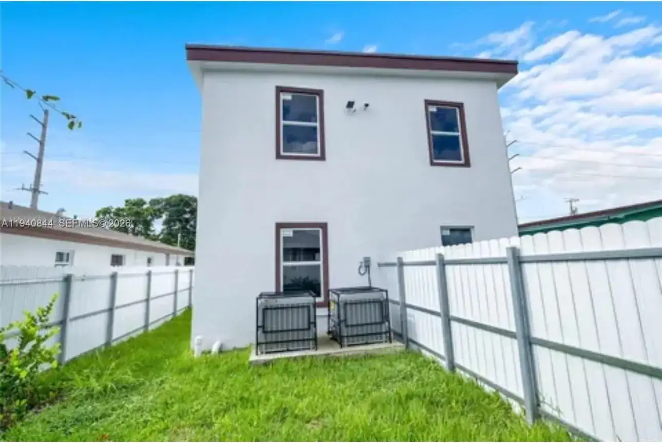 1831 NW 67th St # 1, Miami FL 33147 photo 5