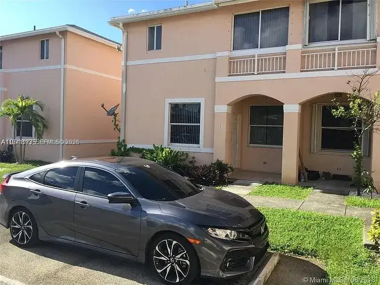 885 NE 213th Ter # 2, Miami FL 33179 photo 2