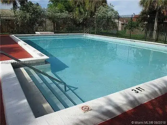 885 NE 213th Ter # 2, Miami FL 33179 photo 4
