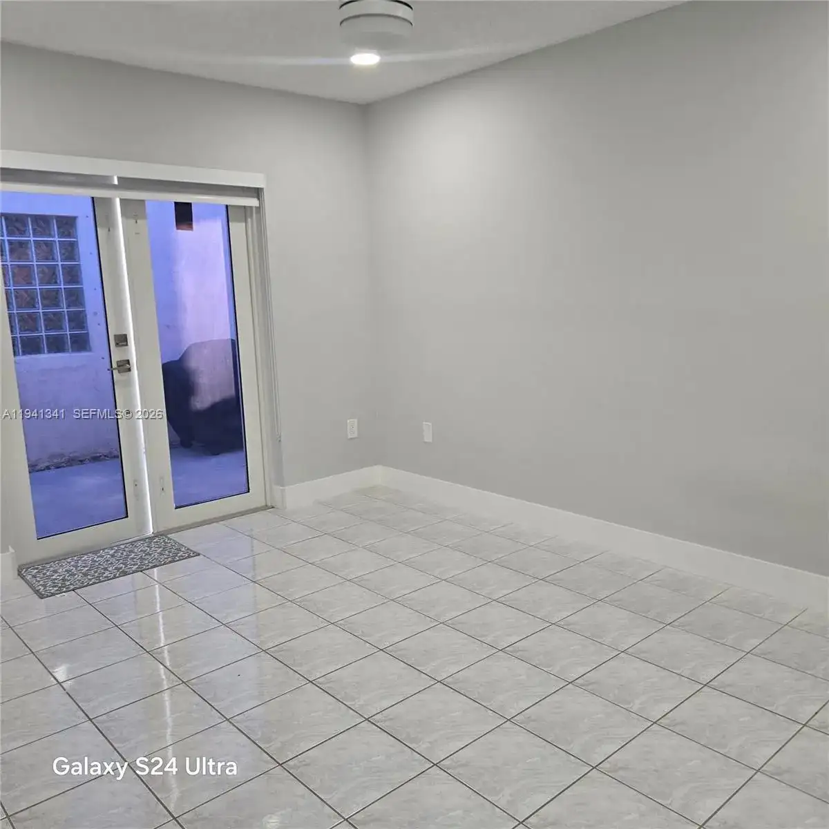 21431 SW 88th Ave, Cutler Bay FL 33189 photo 4