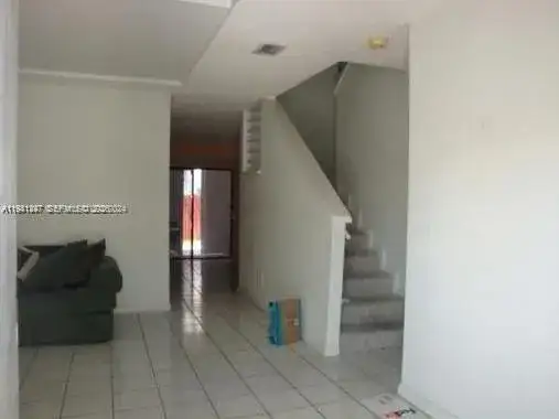 8413 SW 209th St, Cutler Bay FL 33189 photo 2