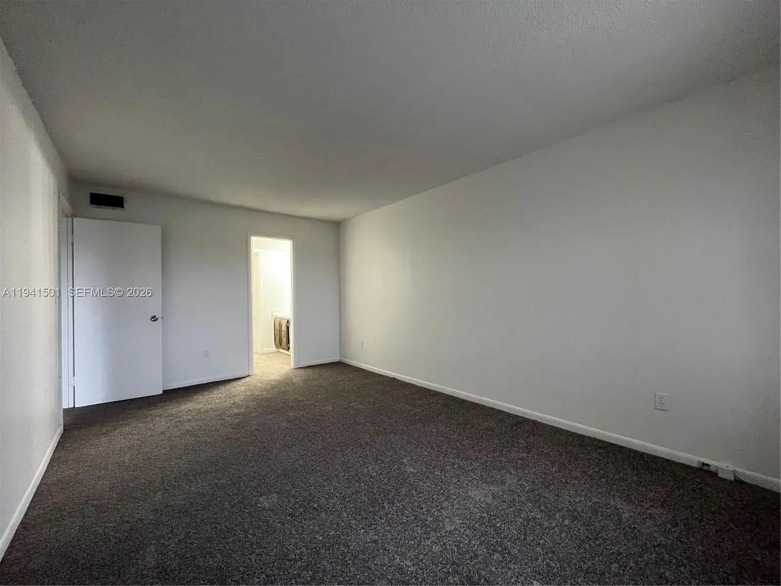 492 NW 165th St Rd # 611, Miami FL 33169 photo 4