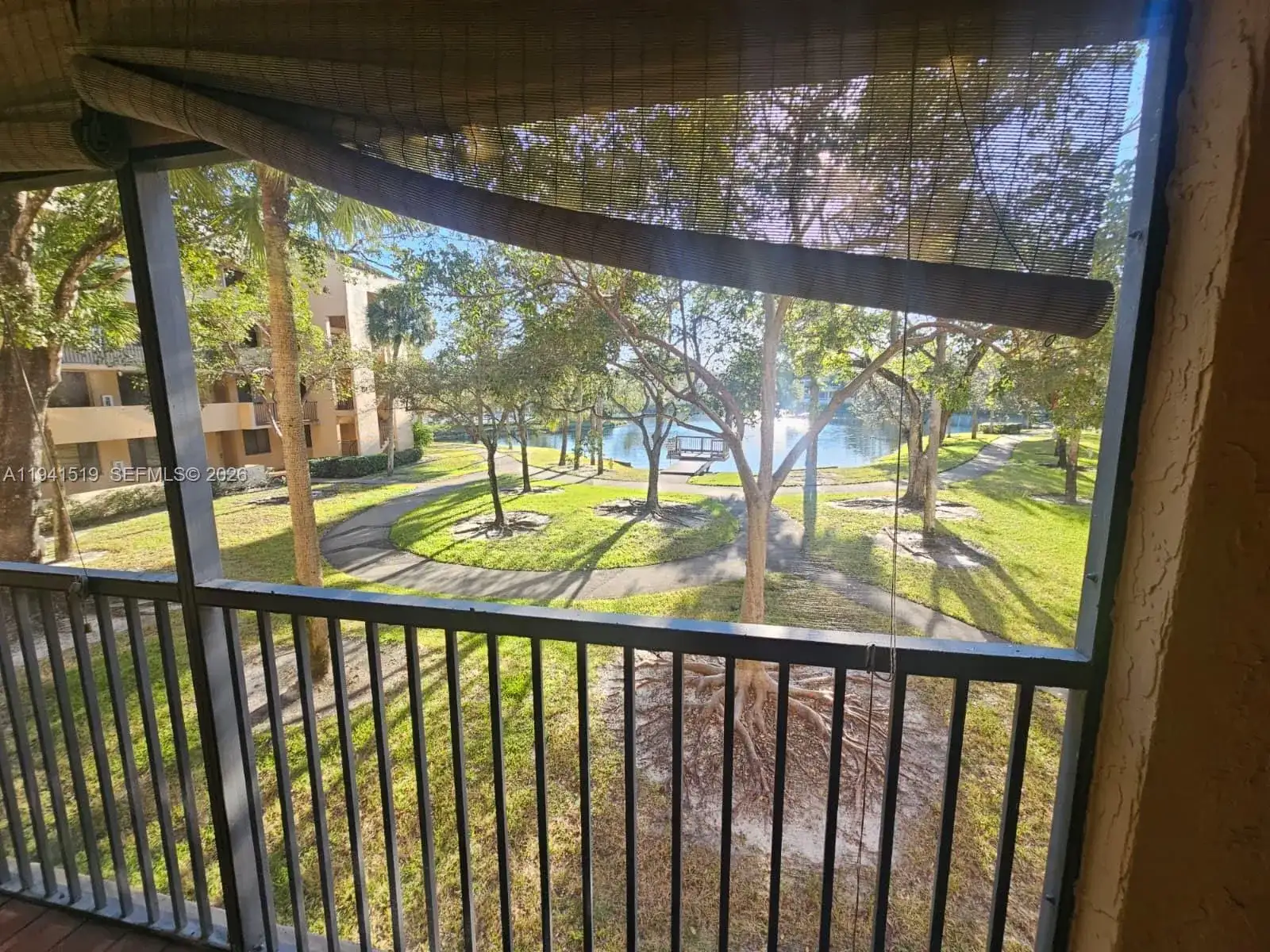 8592 W Sunrise Blvd # 209, Plantation FL 33322 photo 2