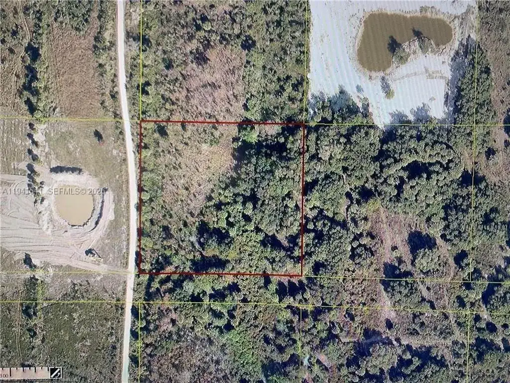 318th NW Street, Okeechobee FL 34972 photo 3
