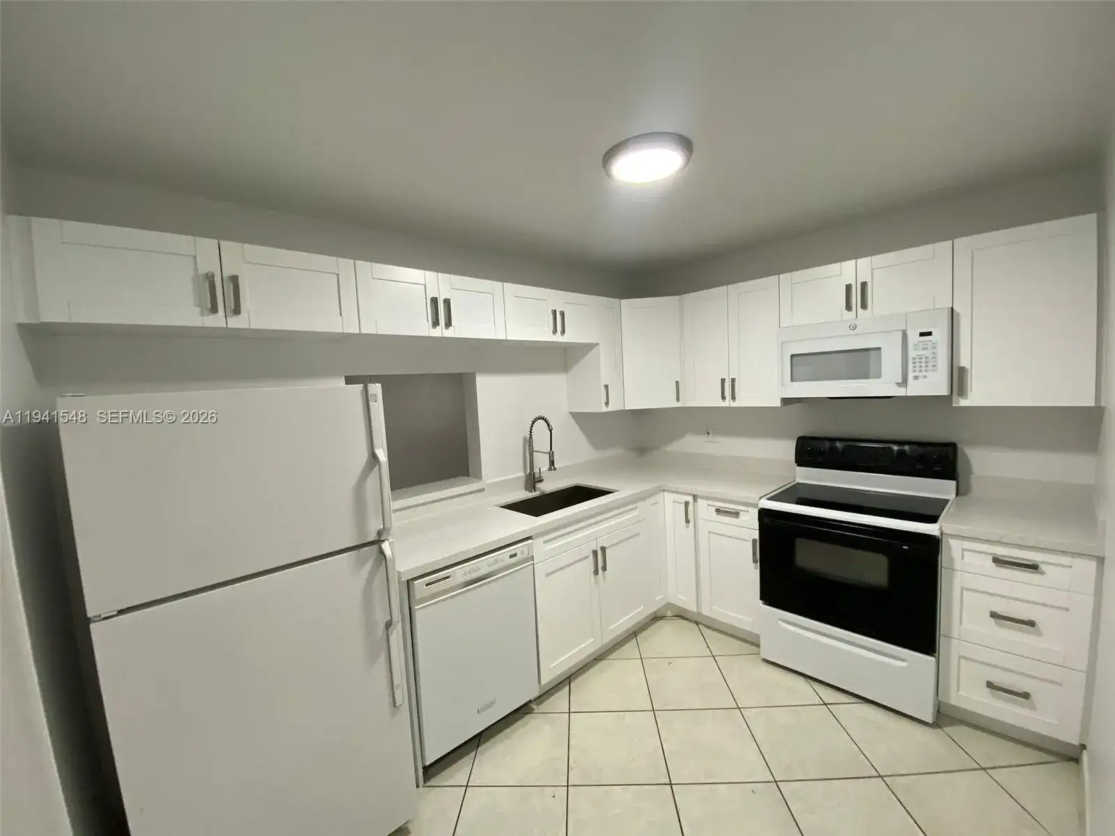 4344 NW 9th Ave # 3D, Deerfield Beach FL 33064 photo 3