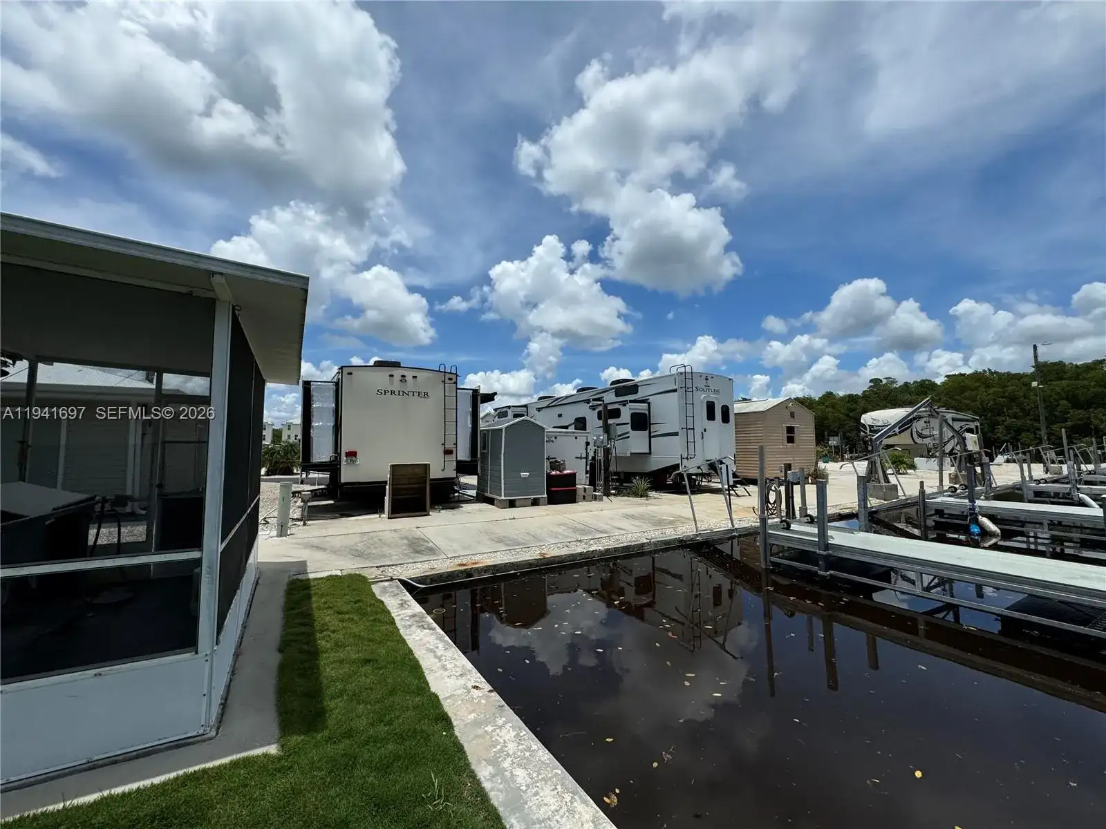 675 S Copeland Ave S, Everglades City FL 34139 photo 3
