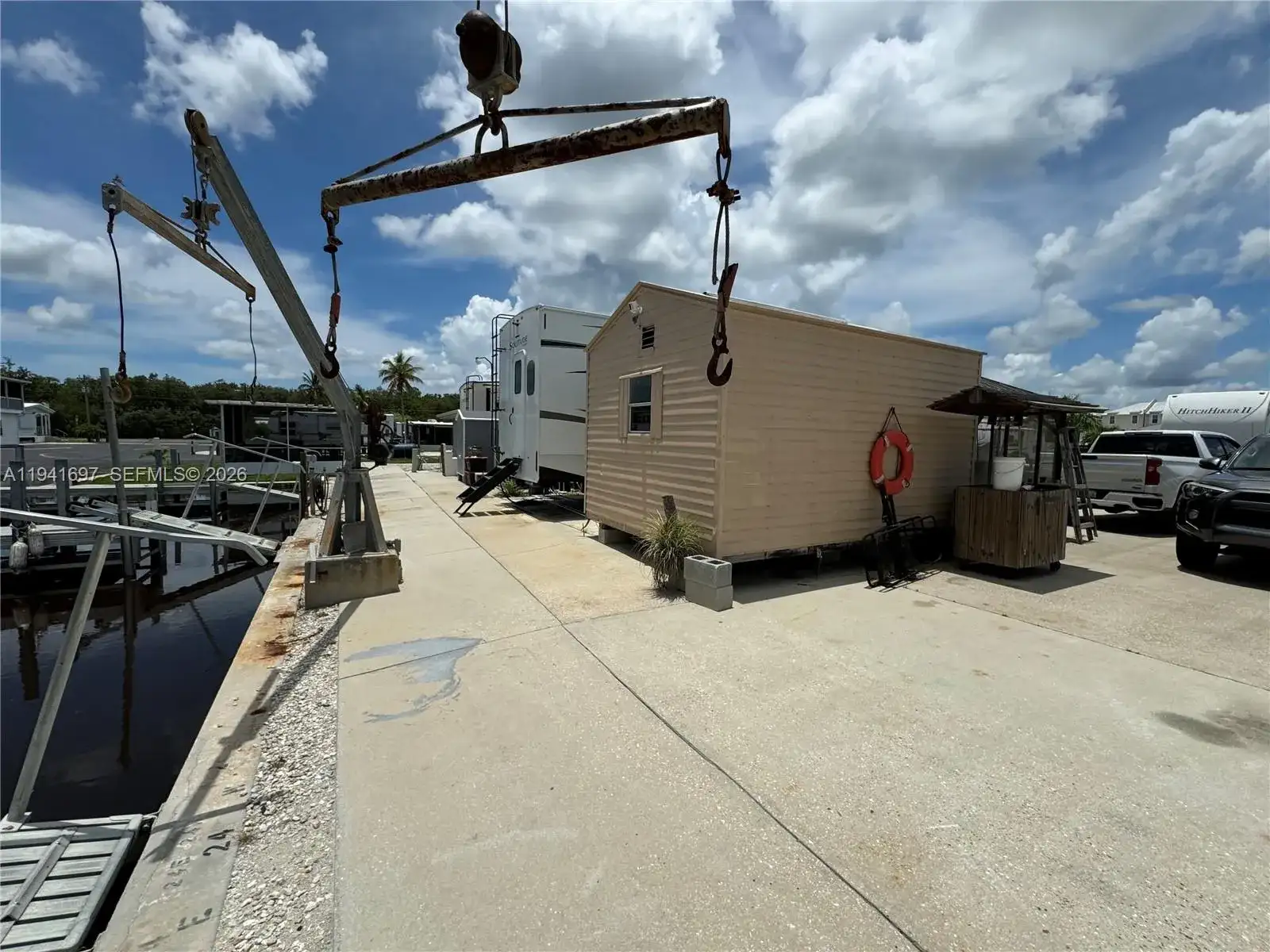 675 S Copeland Ave S, Everglades City FL 34139 photo 4