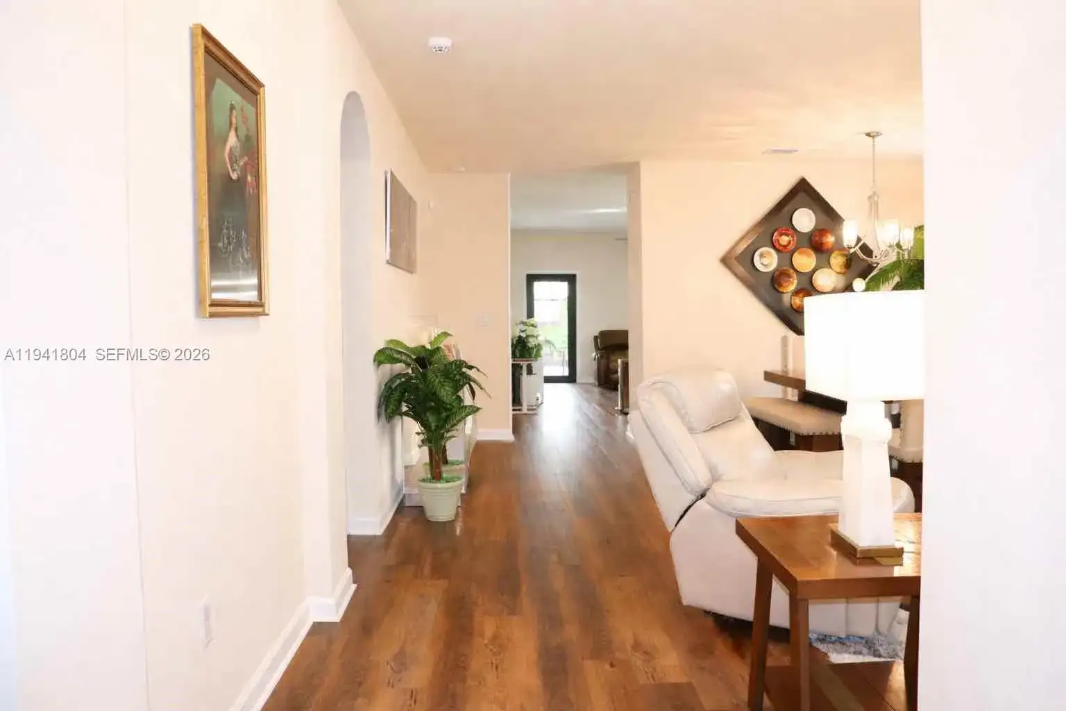 139 NE 26th Ter, Homestead FL 33033 photo 4