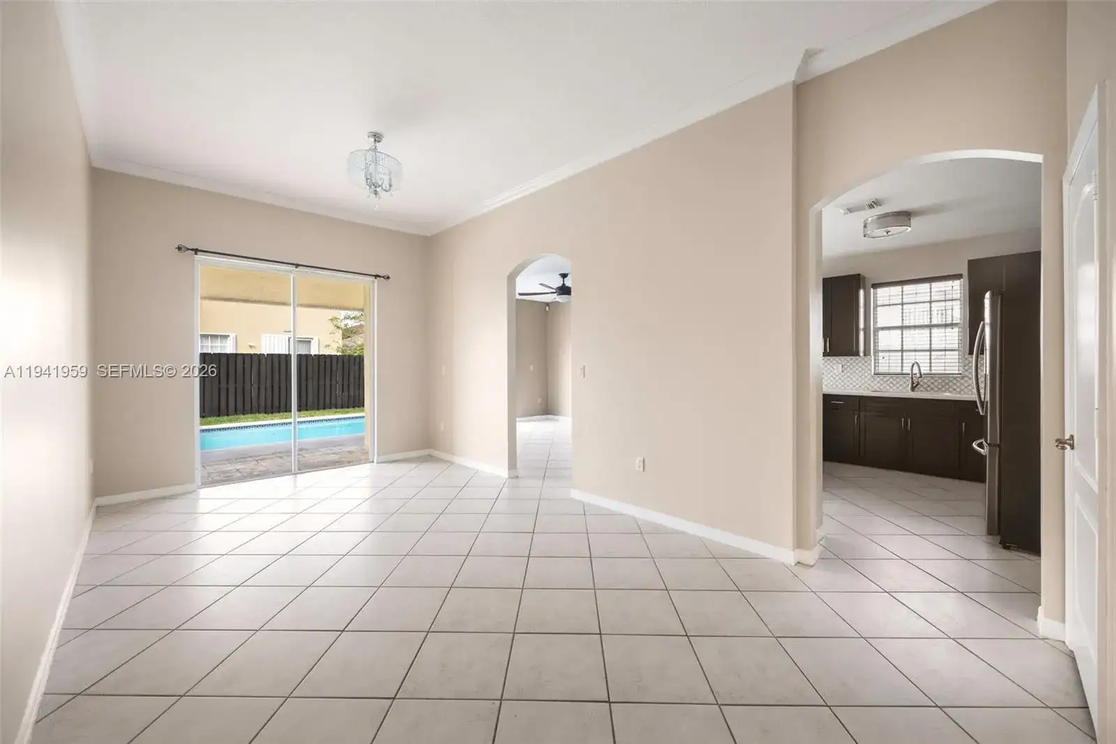 15963 SW 99th Ln, Miami FL 33196 photo 5
