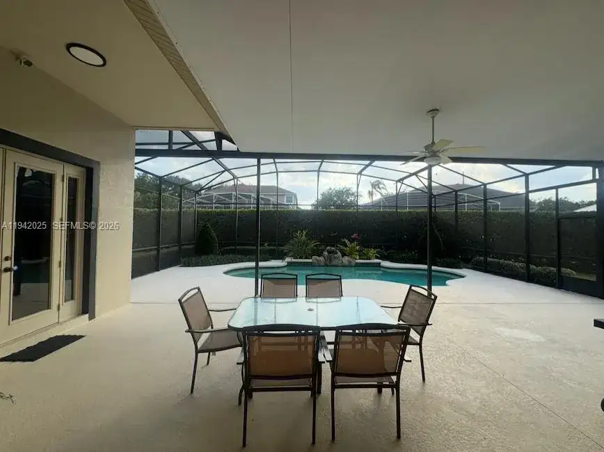 10020 Honey Tree Ct, Orlando FL 32836 photo 5