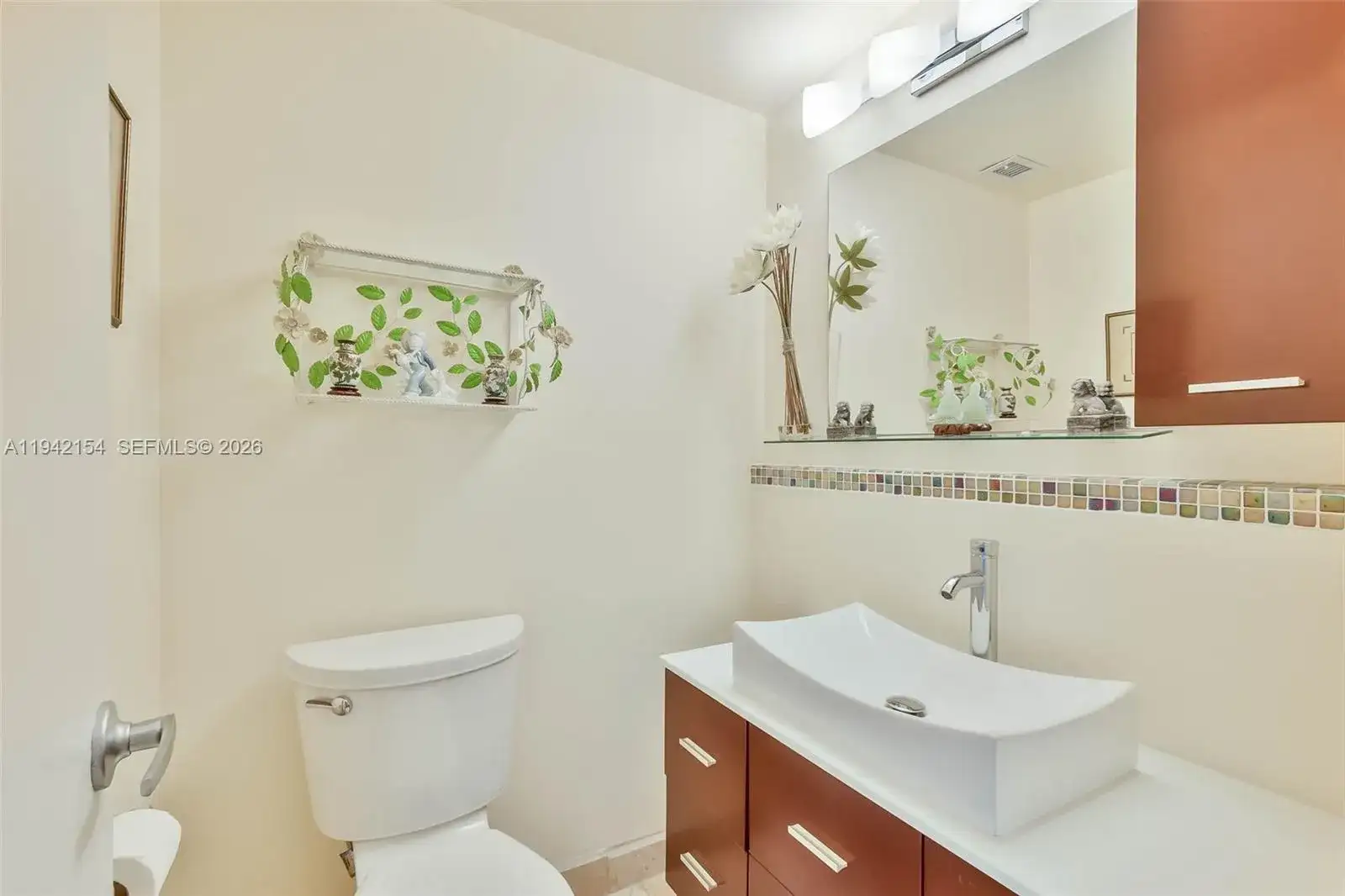 500 Bayview Dr # 617, Sunny Isles Beach FL 33160 photo 3