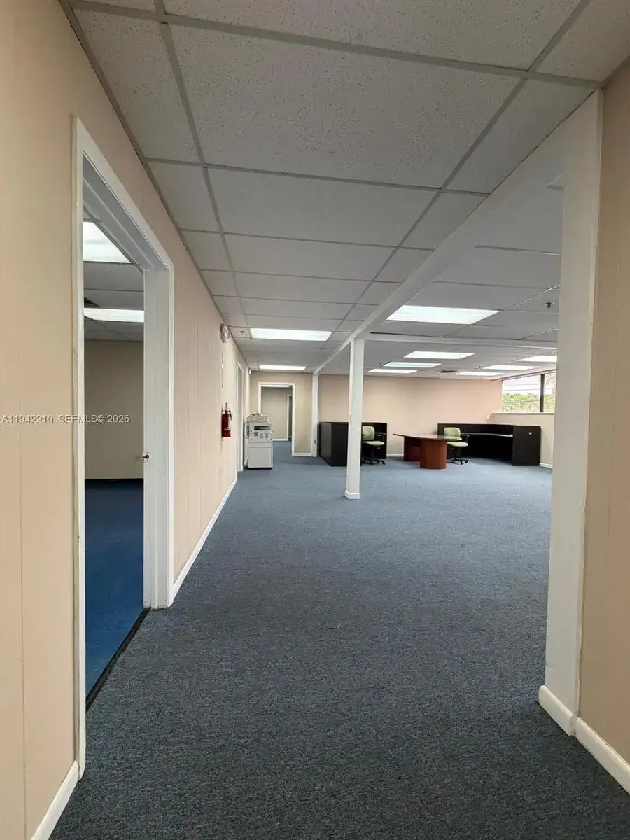 1355 NW 97 Avenue, Doral FL 33172 photo 2