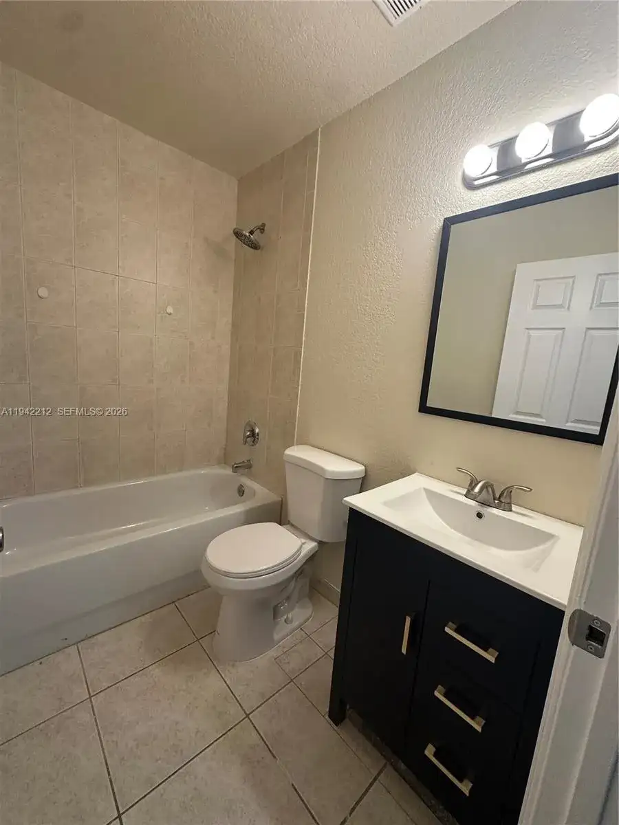 1239 NE 127th St # C, North Miami FL 33161 photo 5
