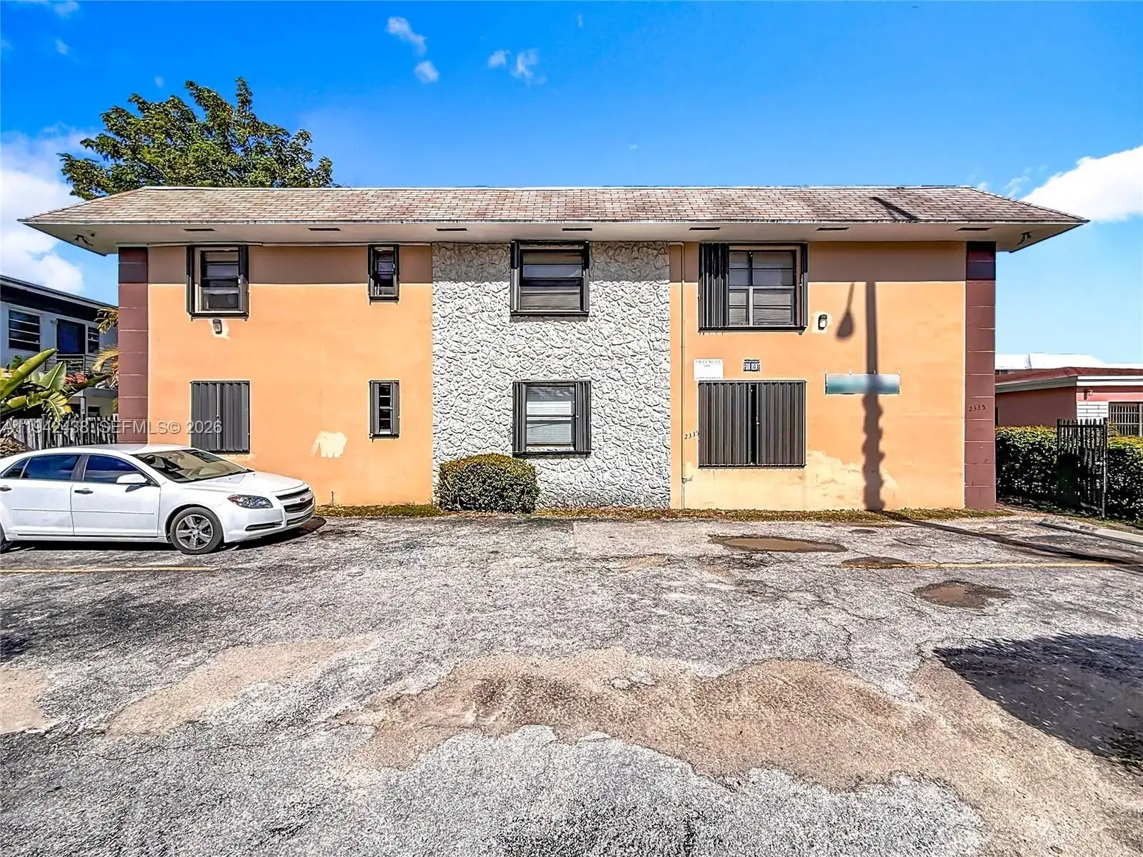 2335 NE 172nd St # 3, North Miami Beach FL 33160 photo 3