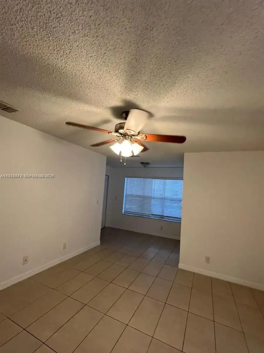 3340 N Pinewalk Dr N # 1514, Margate FL 33063 photo 5
