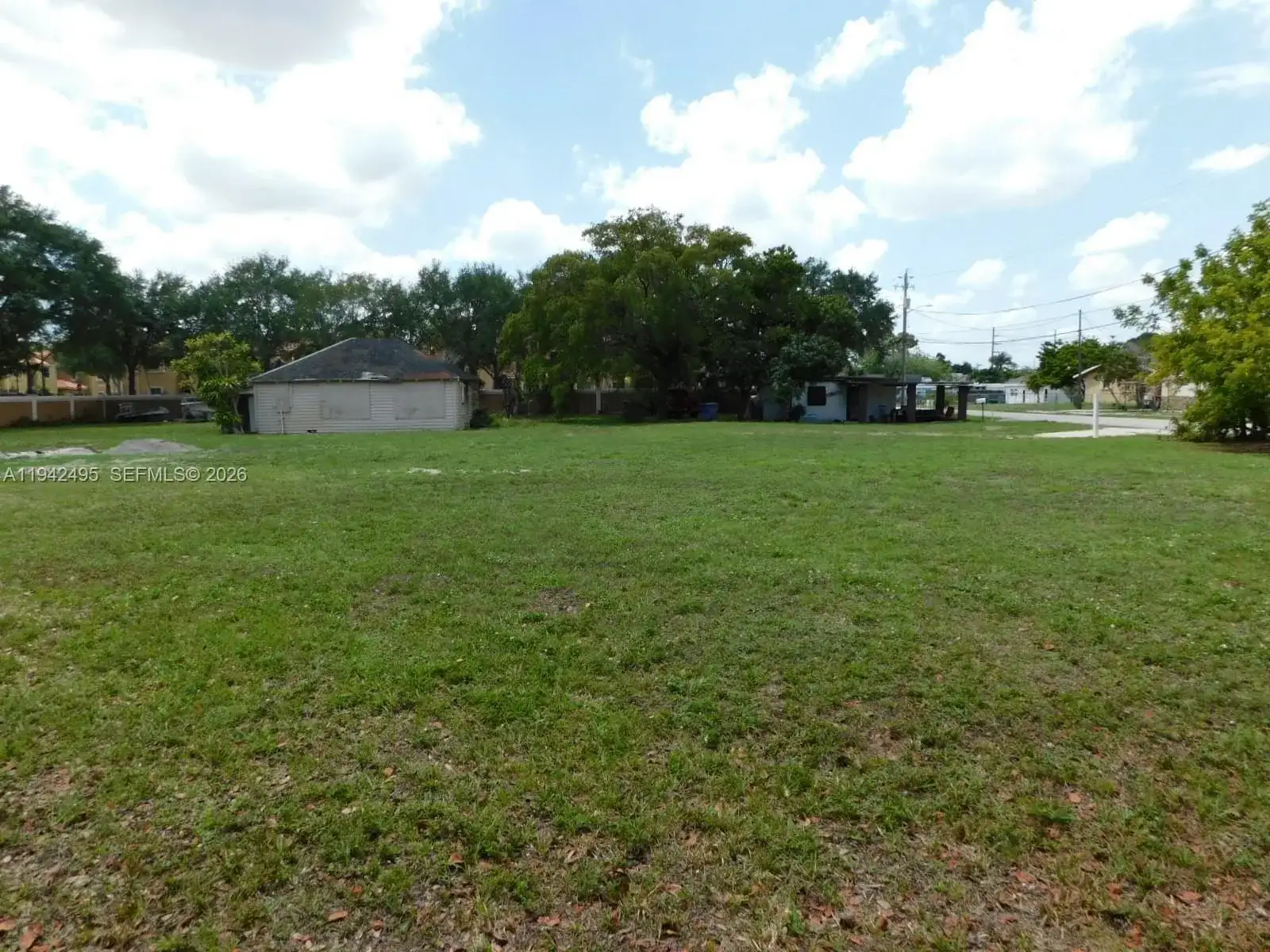 5830 Liberty St, Hollywood FL 33021 photo 3