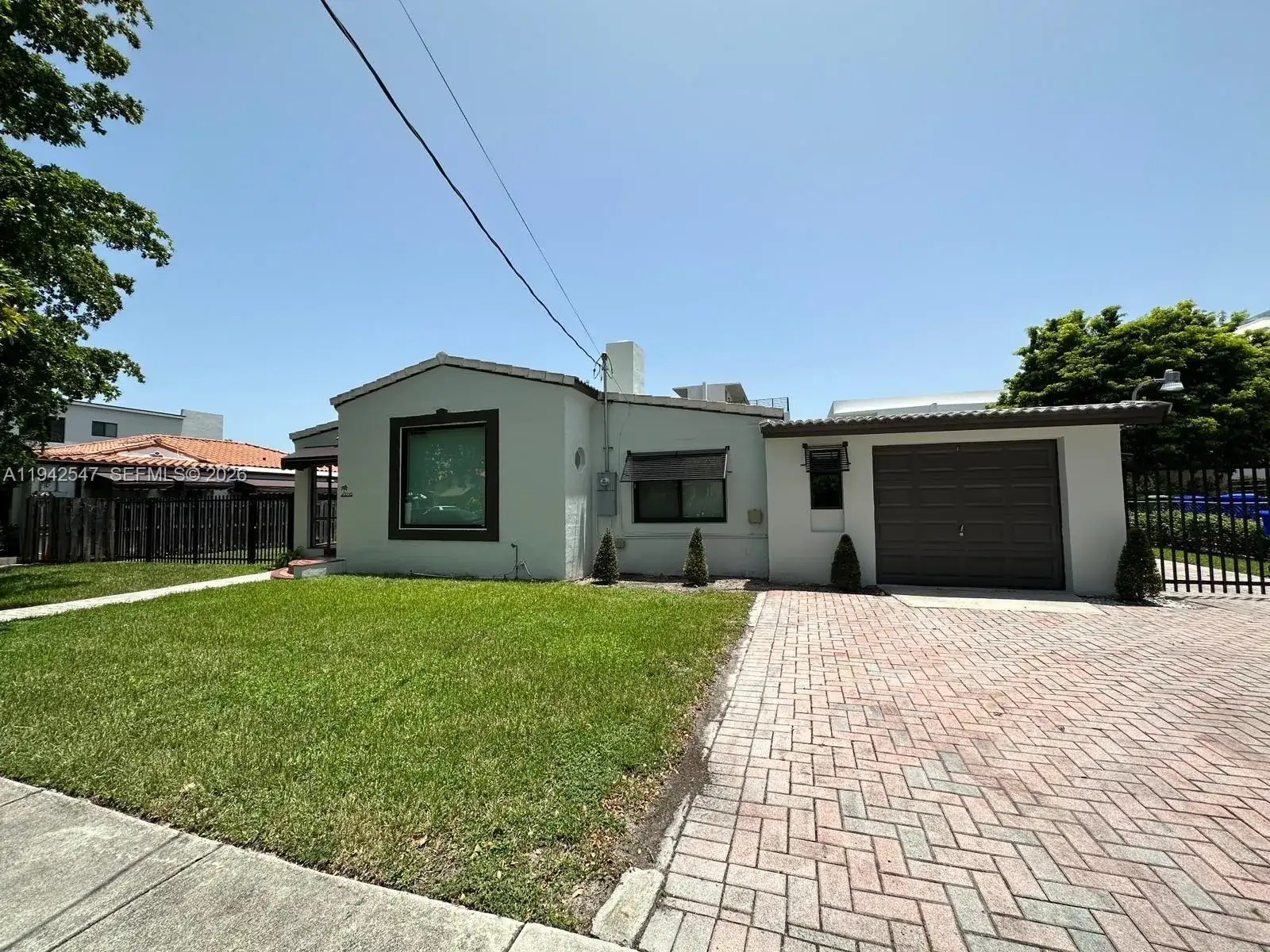 3050 SW 21st St, Miami FL 33145 photo 3