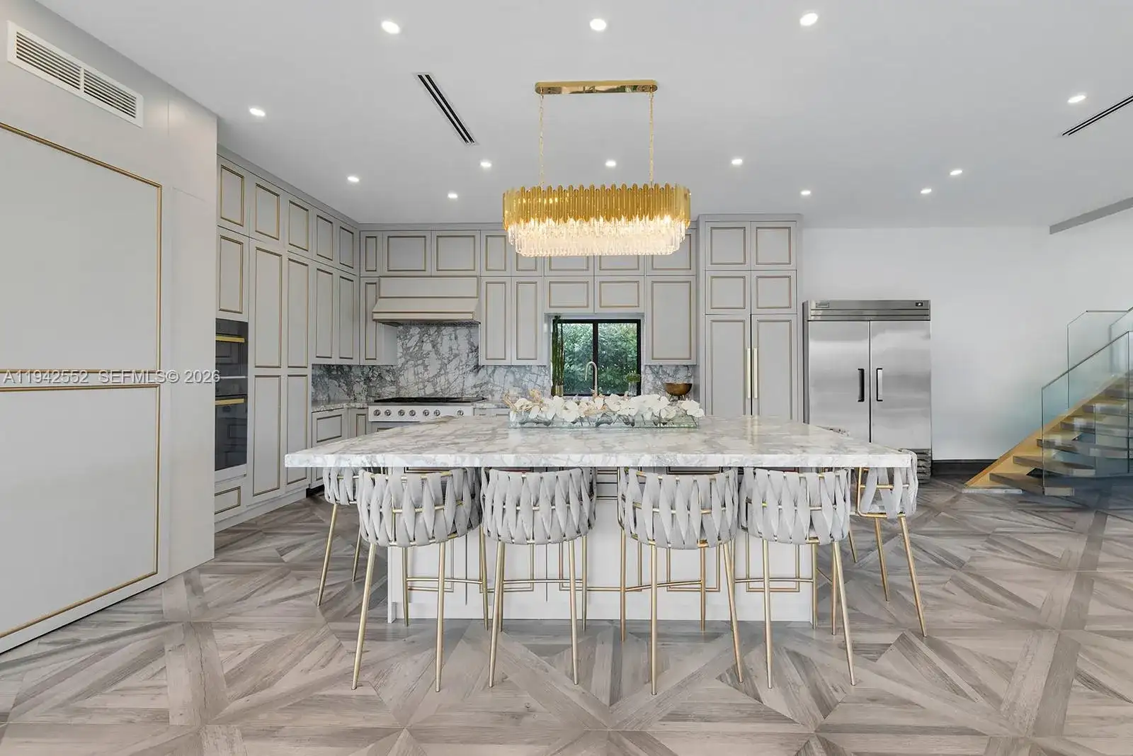 8005 Noremac Ave, Miami Beach FL 33141 photo 3