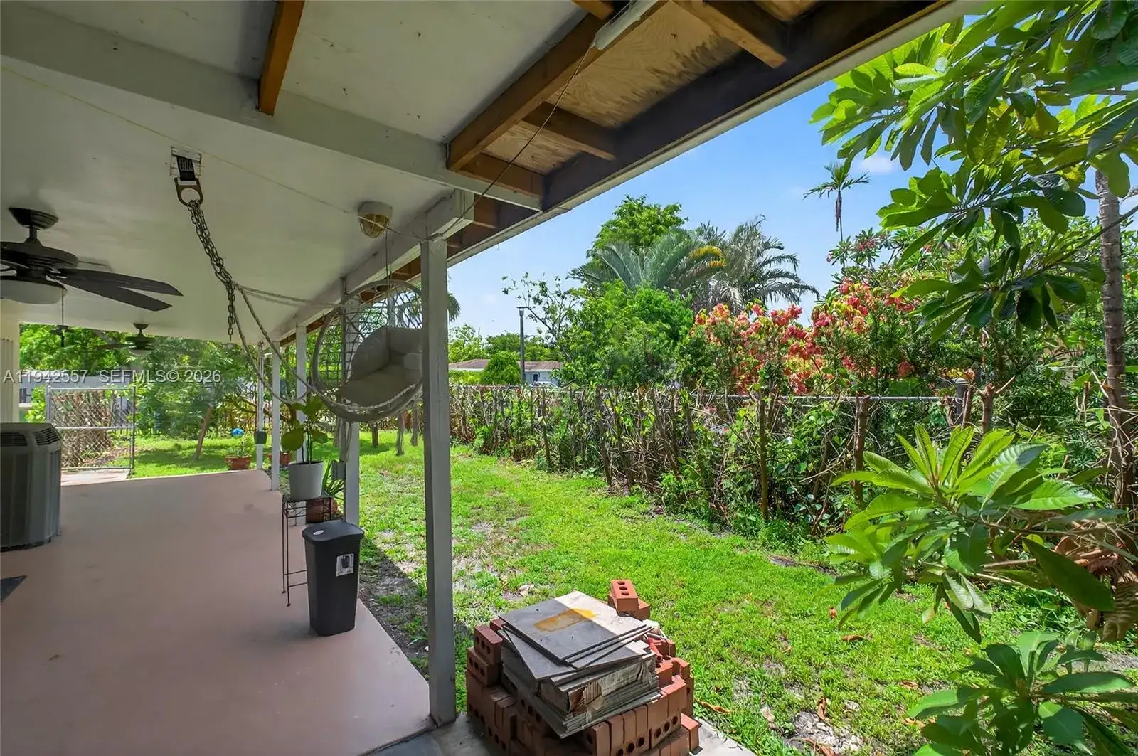 395 NW 124th St, North Miami FL 33168 photo 4
