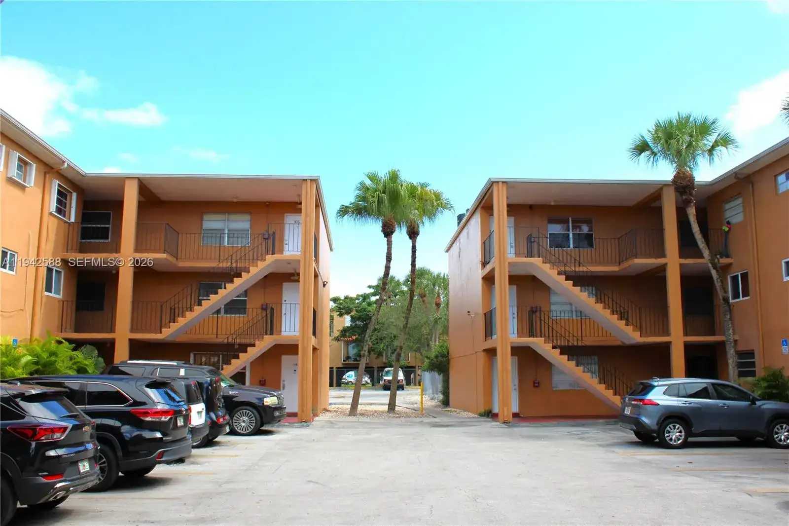 1280 W 54th St # 308B, Hialeah FL 33012 photo 5