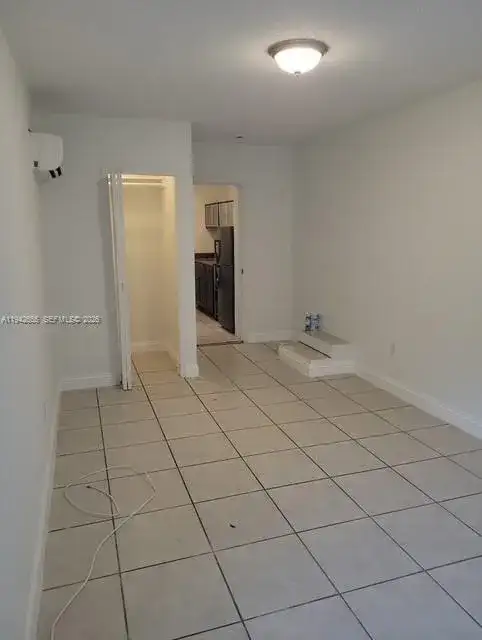 5261 SW 4th St # 5261, Miami FL 33134 photo 2