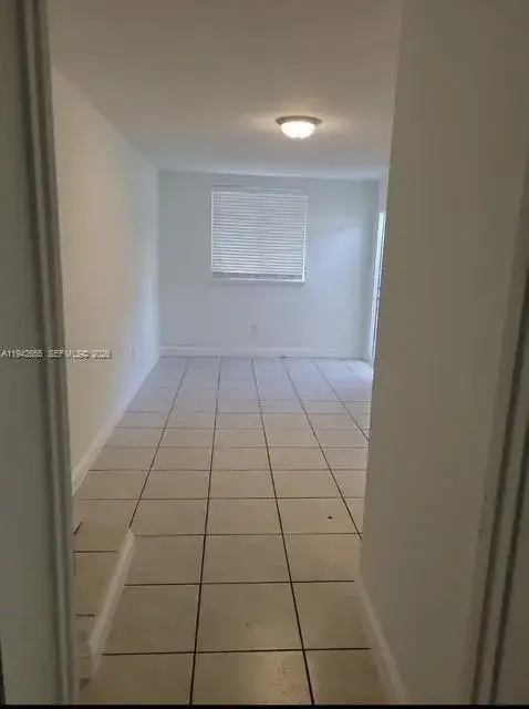 5261 SW 4th St # 5261, Miami FL 33134 photo 3