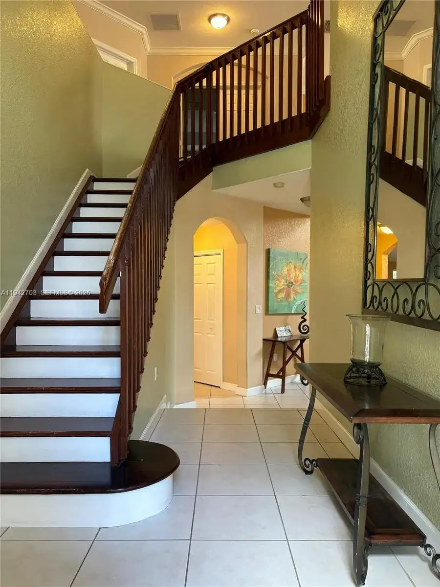 5902 SW 166th Ct, Miami FL 33193 photo 3