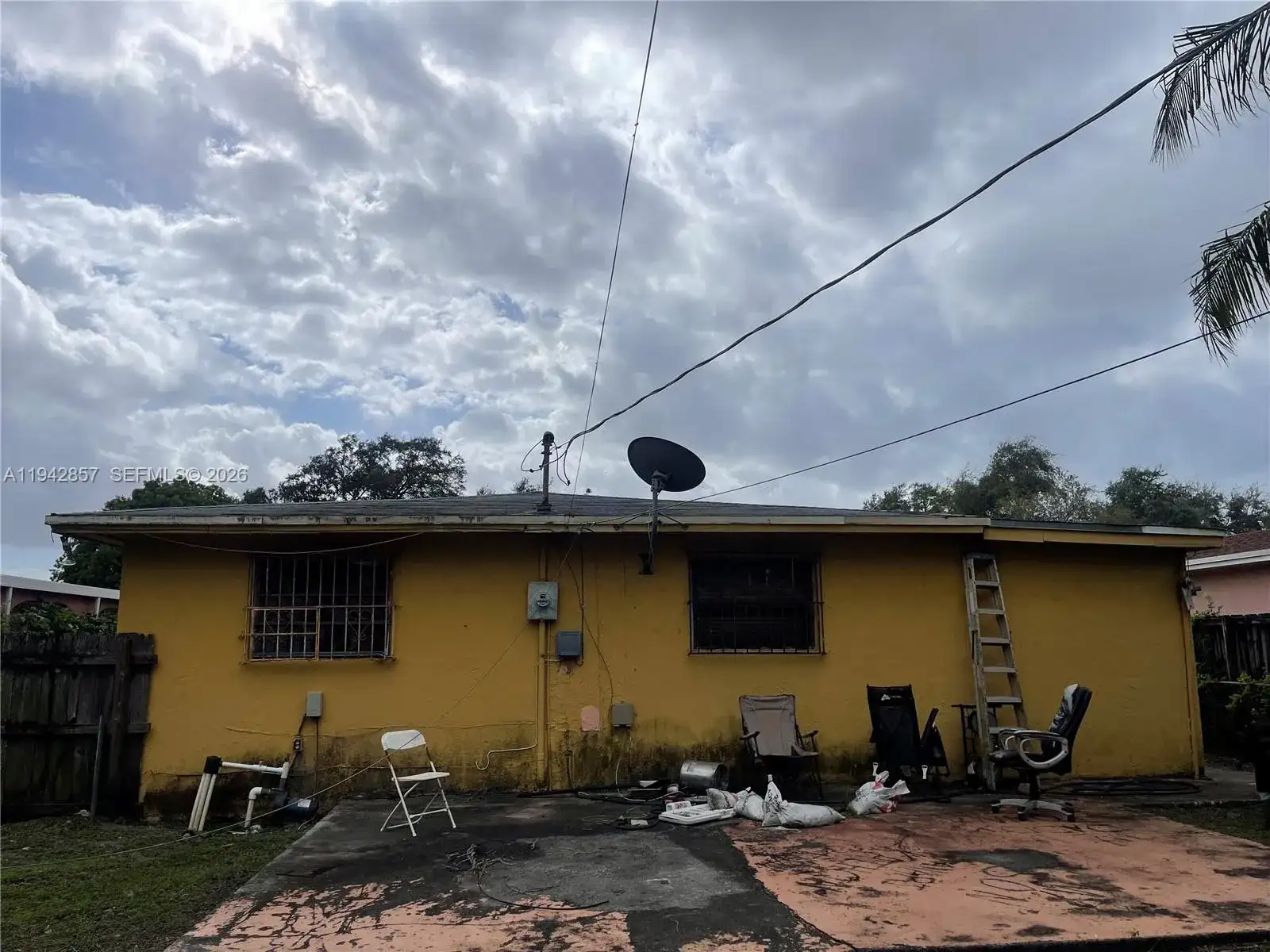 2983 NW 97th St, Miami FL 33147 photo 2