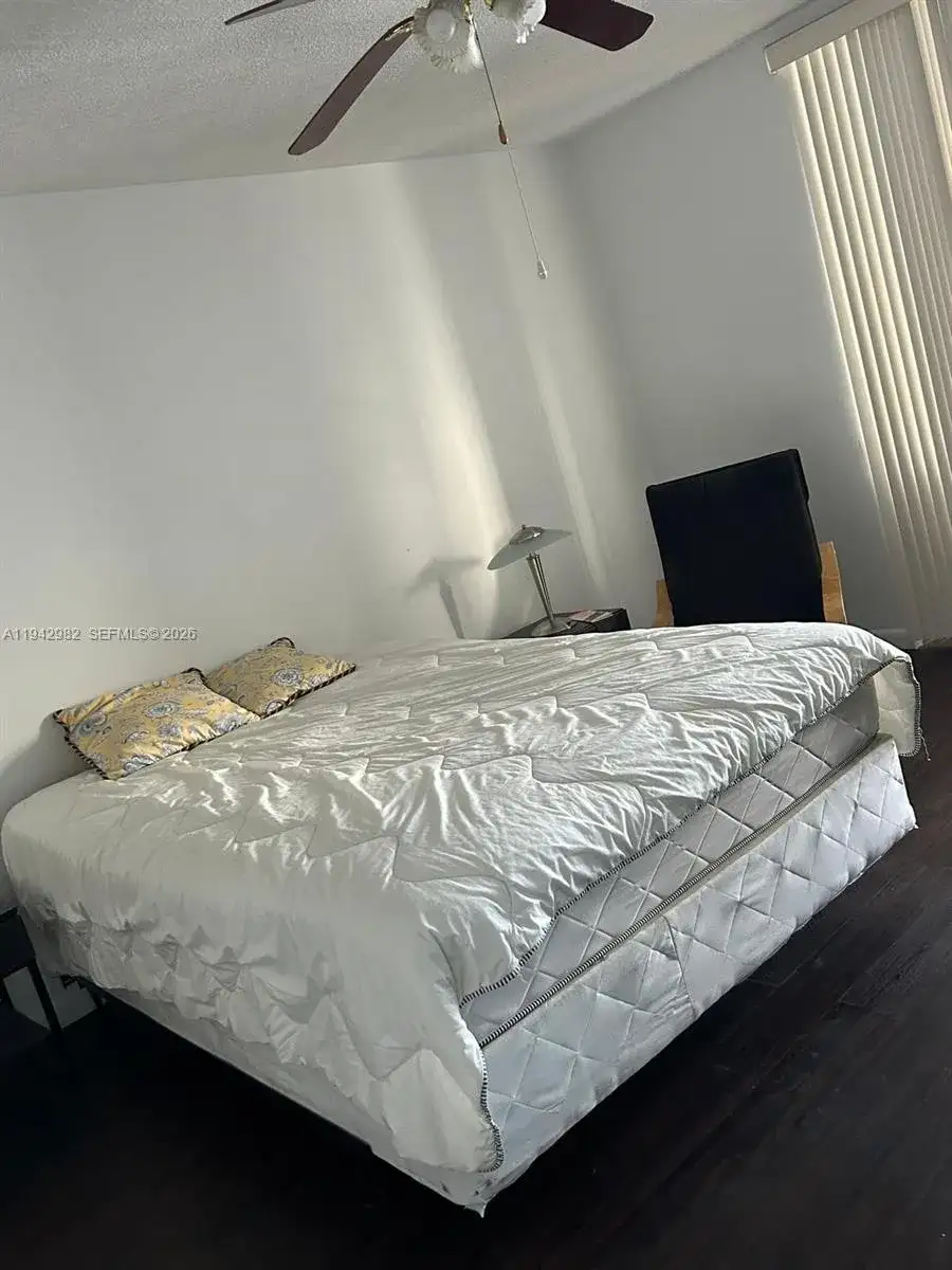 1150 NE 191st St # 45, Miami FL 33179 photo 4