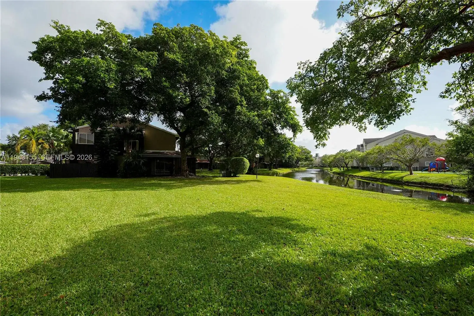 1103 Sussex Dr # 1103, North Lauderdale FL 33068 photo 3