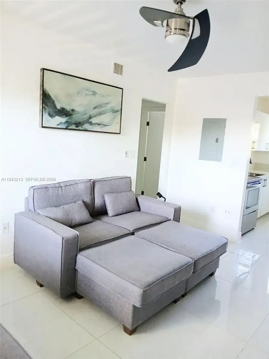 1767 NW 3rd Ave # 15, Miami FL 33136 photo 2