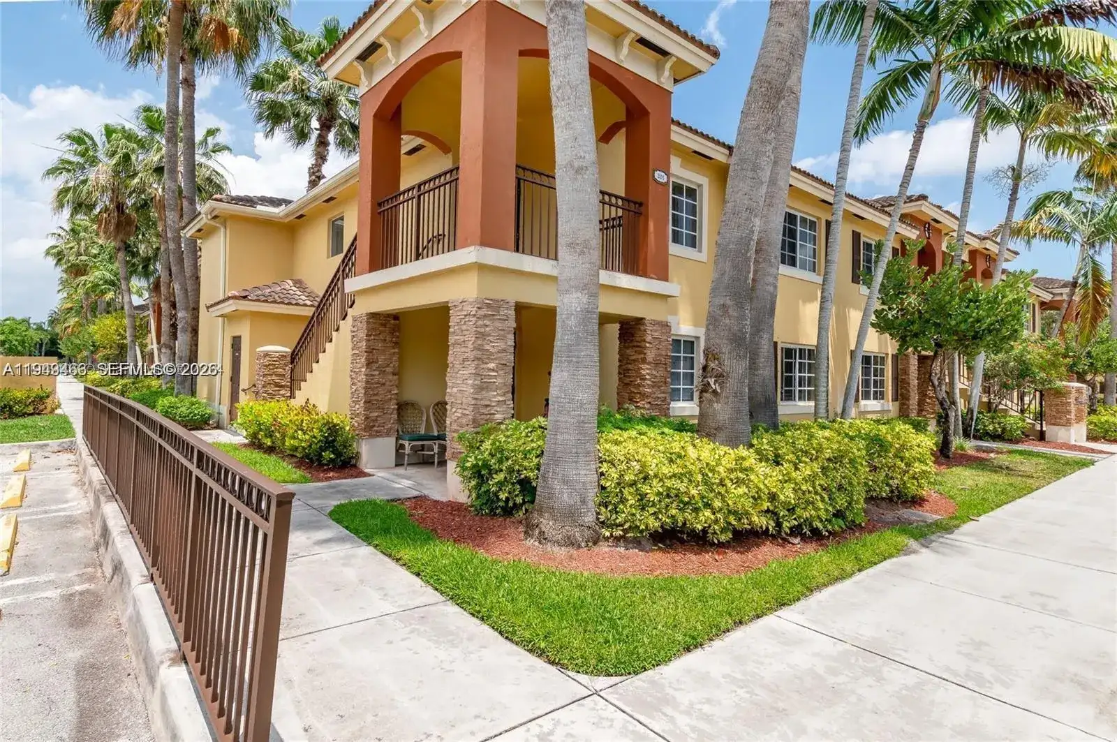 980 NE 33rd Ter # 204, Homestead FL 33033 photo 5