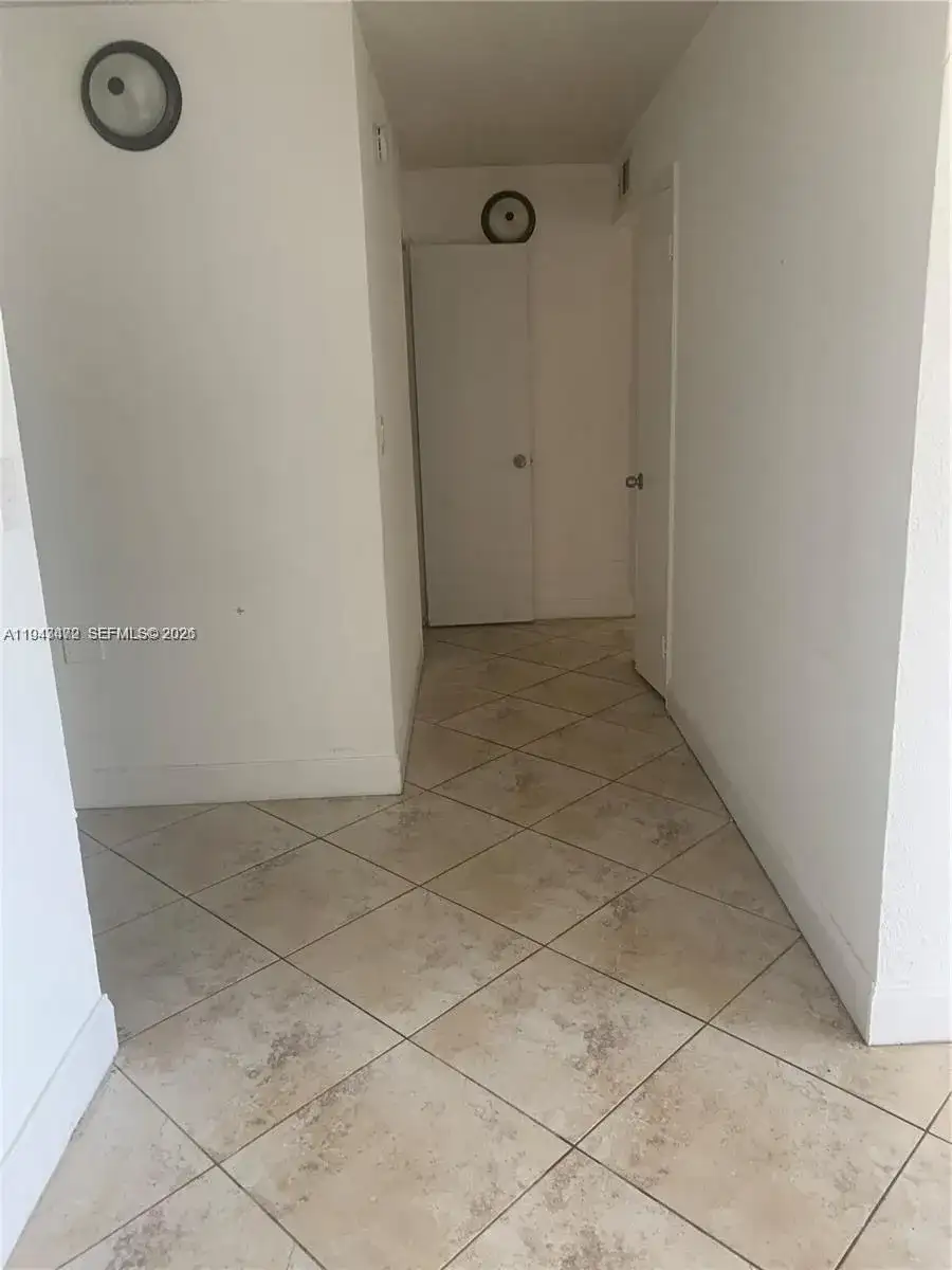 14830 Naranja Lakes Blvd, Homestead FL 33032 photo 2