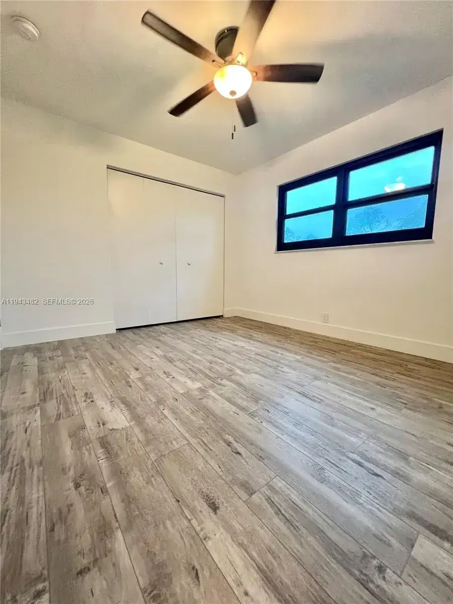 641 NE 2nd St, Dania Beach FL 33004 photo 5
