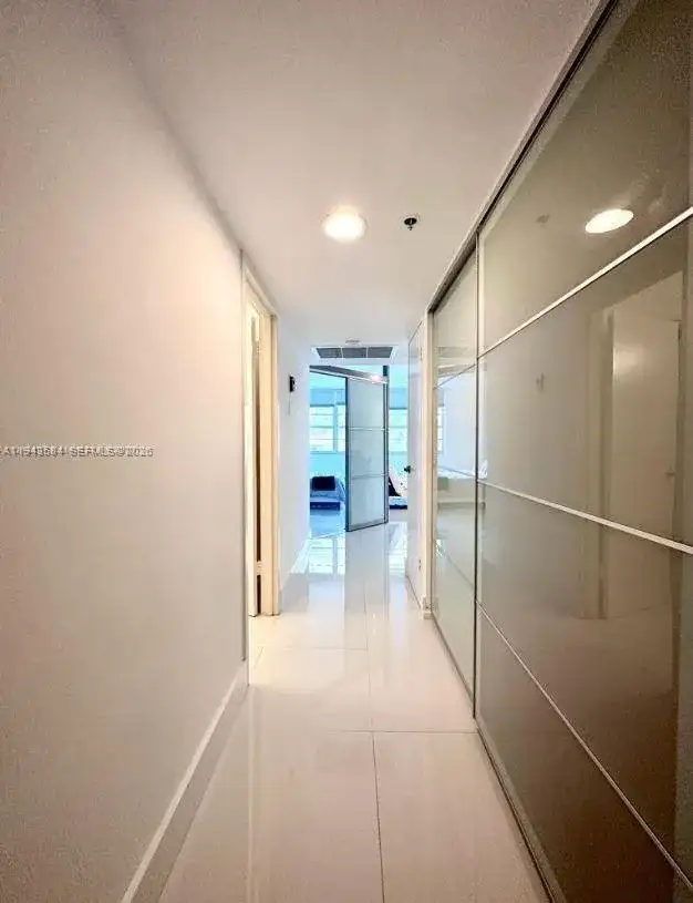 100 Lincoln Rd # 526, Miami Beach FL 33139 photo 2