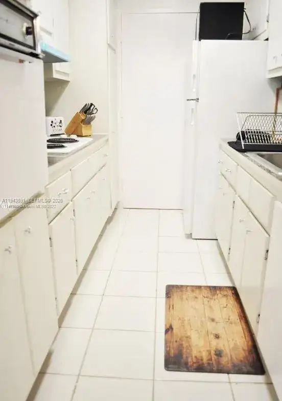 100 Lincoln Rd # 522, Miami Beach FL 33139 photo 2
