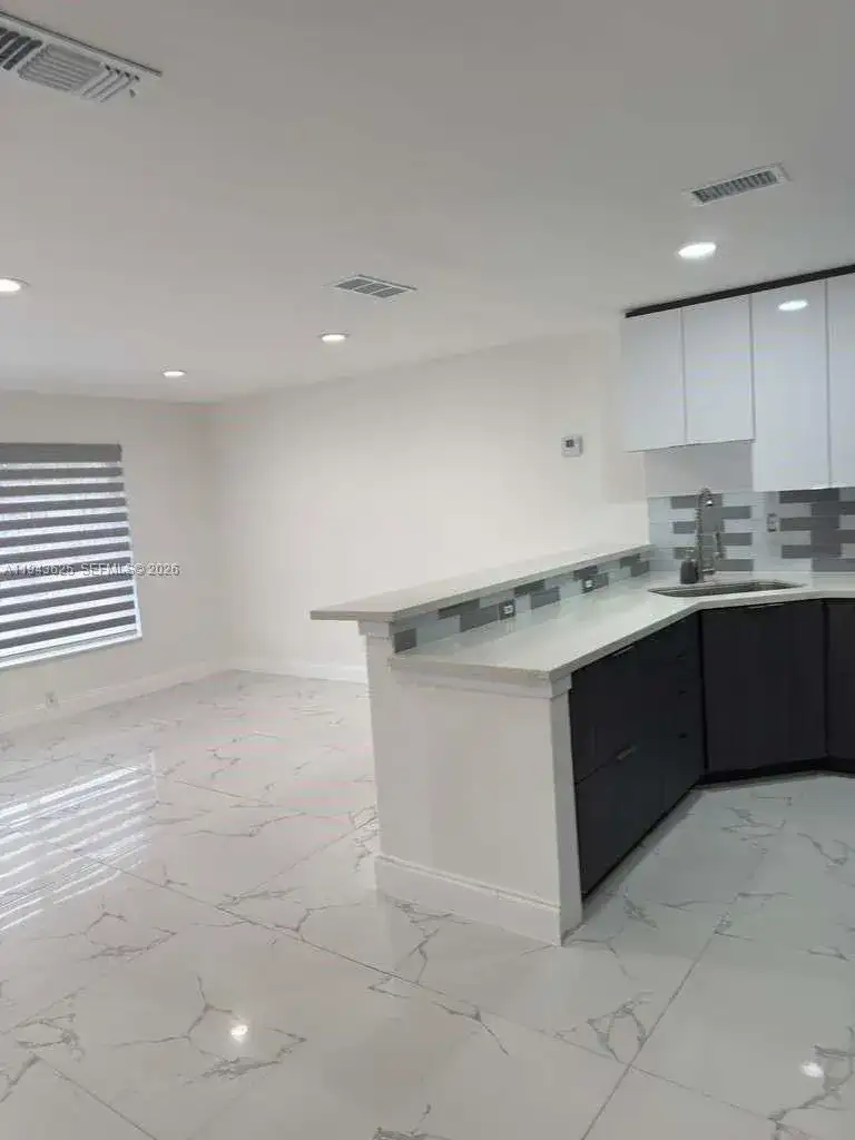 5111 NW 55 TERR # 1, Miami FL 33055 photo 4